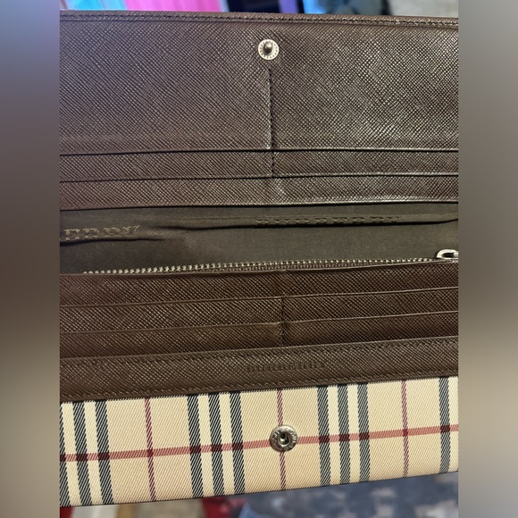 Burberry long wallet, - Picture 6 of 9